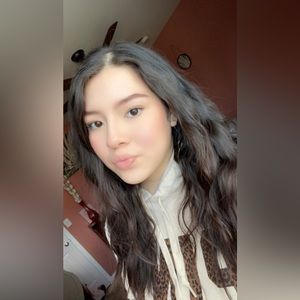 Meet your Posher, Rosa